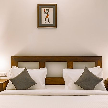 Hotel Narendra Central Muvattupuzha Zewnętrze zdjęcie