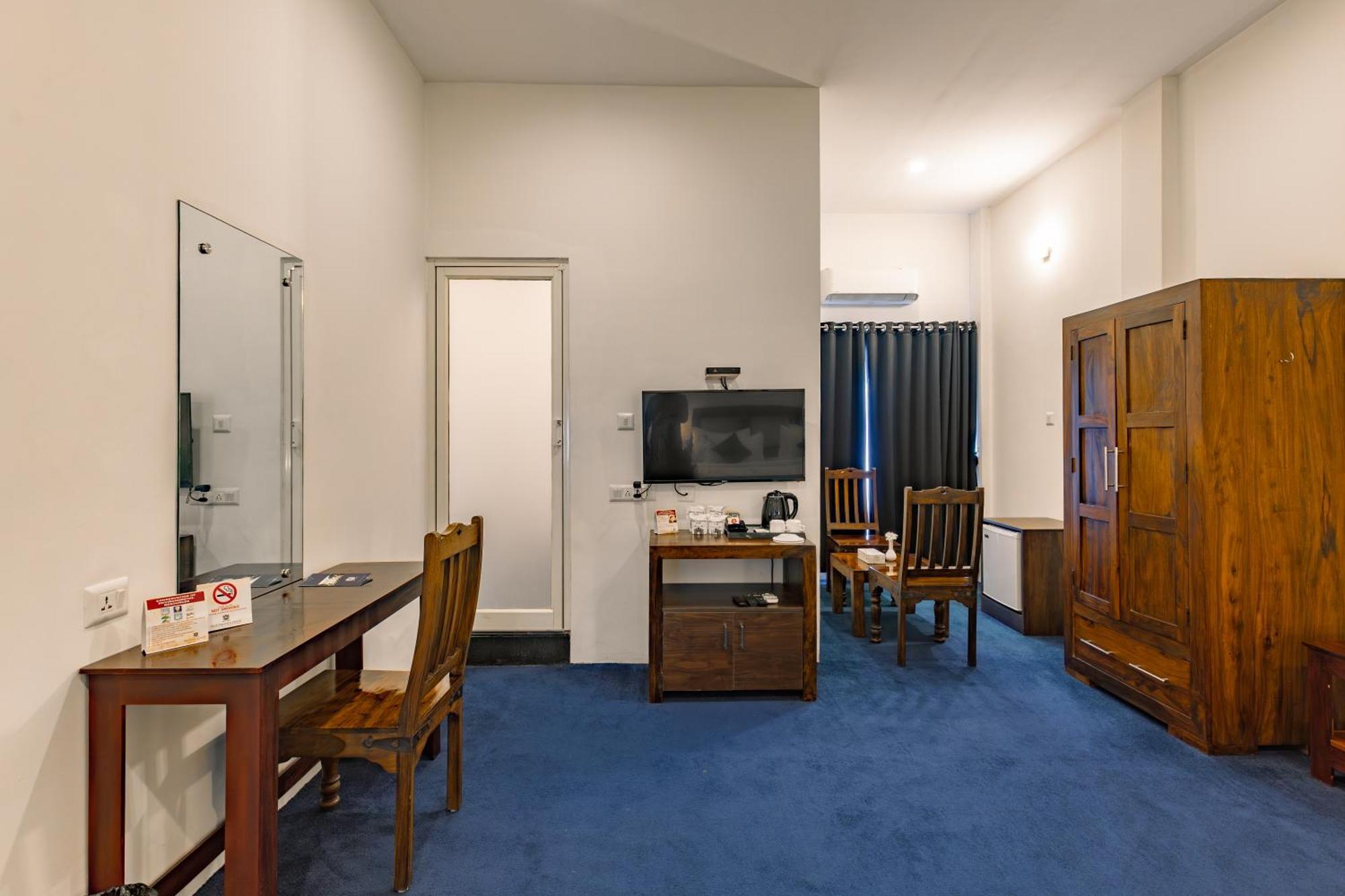 Hotel Narendra Central Muvattupuzha Zewnętrze zdjęcie