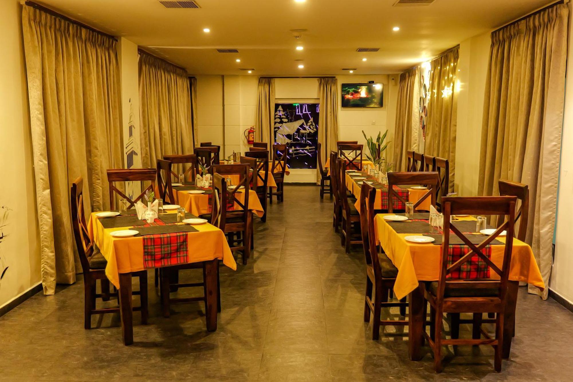 Hotel Narendra Central Muvattupuzha Zewnętrze zdjęcie