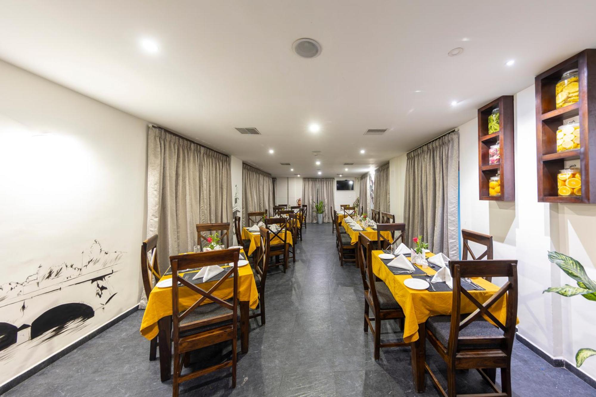 Hotel Narendra Central Muvattupuzha Zewnętrze zdjęcie