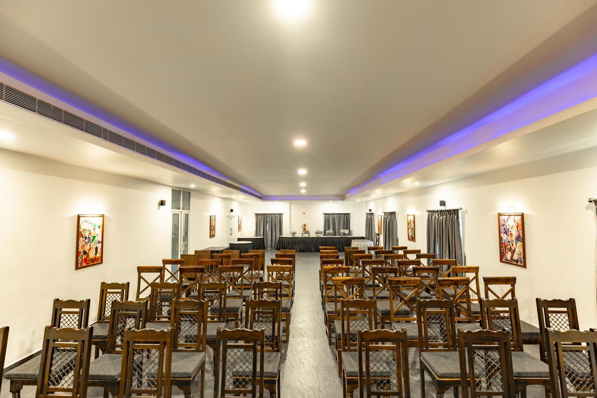 Hotel Narendra Central Muvattupuzha Zewnętrze zdjęcie