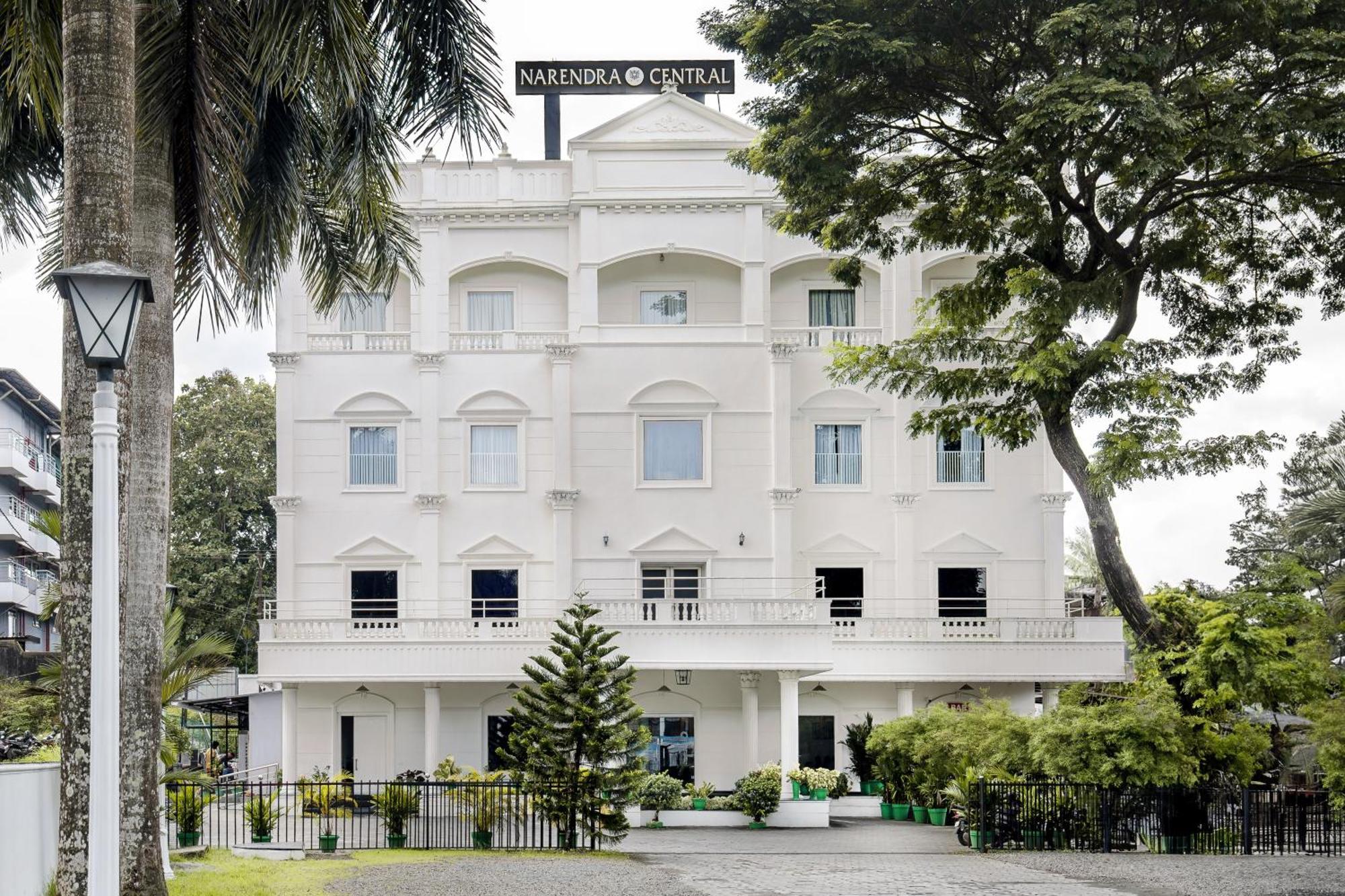 Hotel Narendra Central Muvattupuzha Zewnętrze zdjęcie